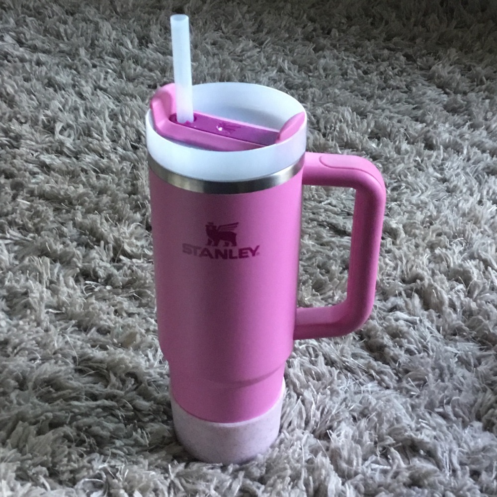 Stanley Vibrant Pink Travel Mug with Handle 30oz